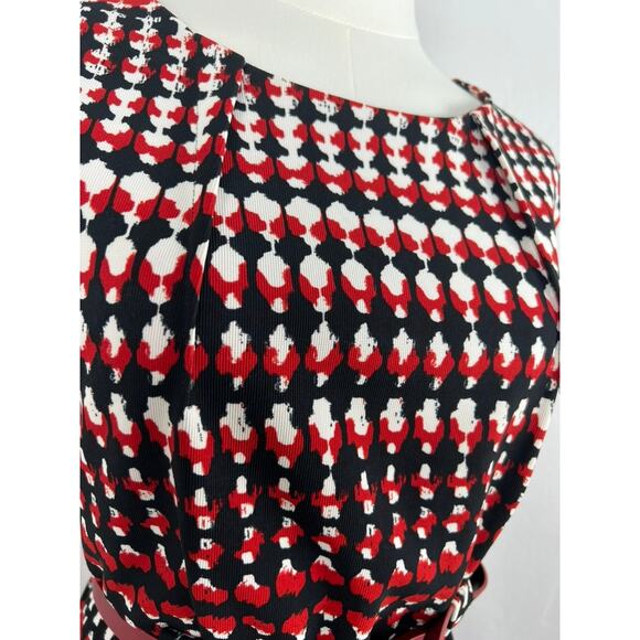 RETRO-STYLE RED WHITE AND BLACK MIDI KNIT DRESS (Women Size: 6) - Picture 5 of 15